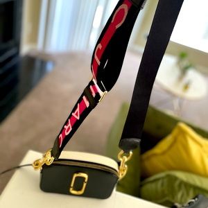 Authentic Marc jacobs Snapchat camera bag with